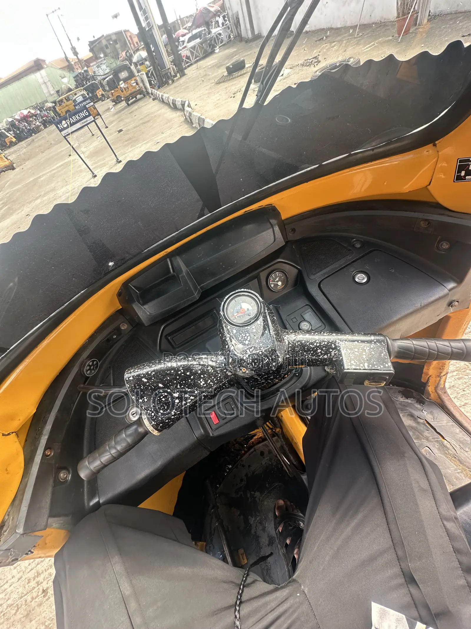 TVS 2024 Yellow