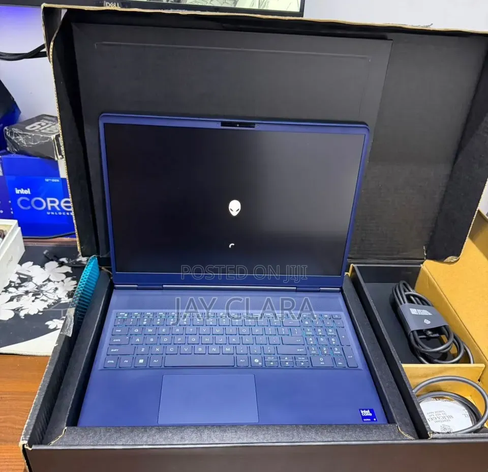 New Laptop Alienware 16x Aurora 32GB SSD 1T