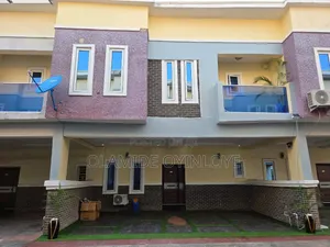SHORT LET Luxury Finished 4Besroom Terrace Duplex
