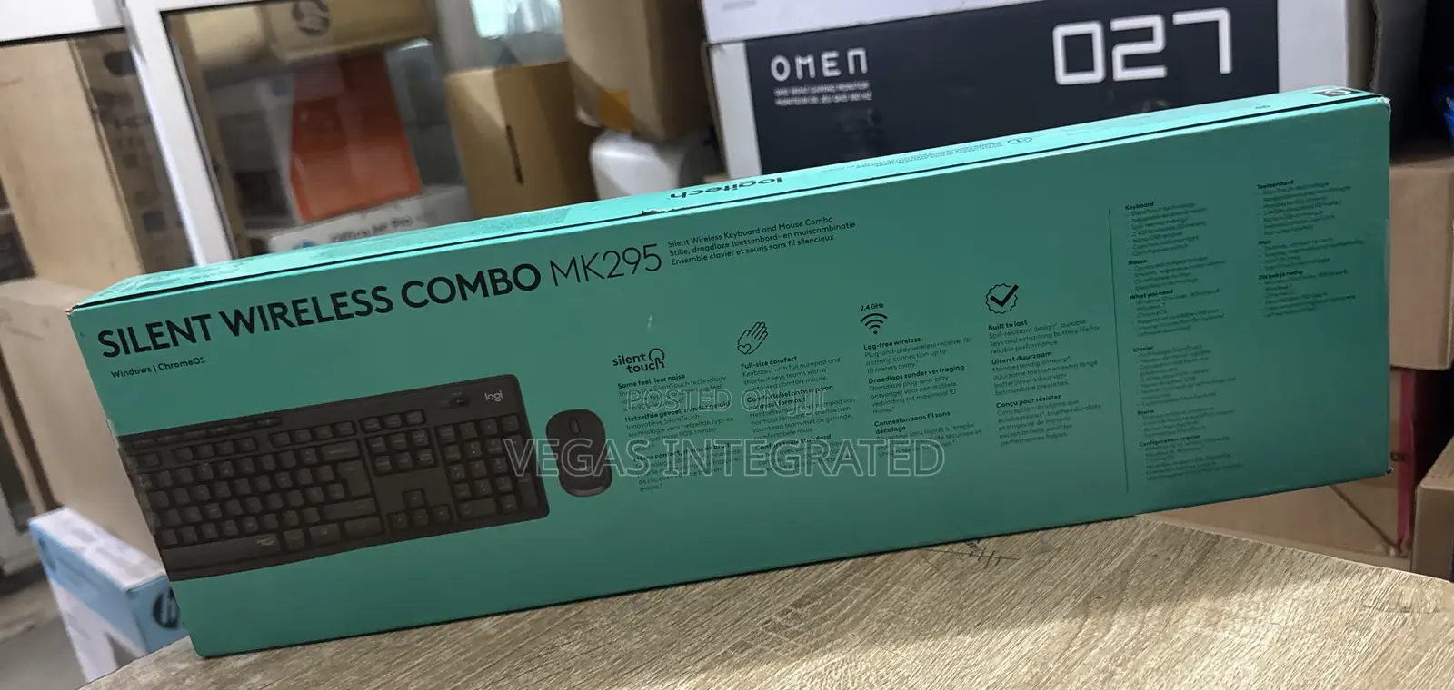 Logitech MK295 Silent Wireless Keyboard and Mouse Combo