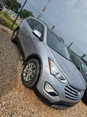 Hyundai Santa Fe Limited 4dr SUV AWD (3.3L 6cyl 6A) 2015 Silver