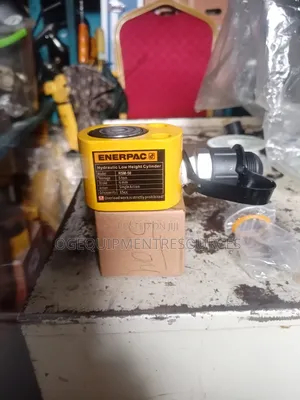 Enerpac RSM-50 Low Height Hydraulic Cylinder 5 Ton