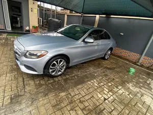 Mercedes-Benz C300 2017 Silver