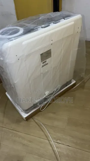 9.5kg TCL Washing Machine