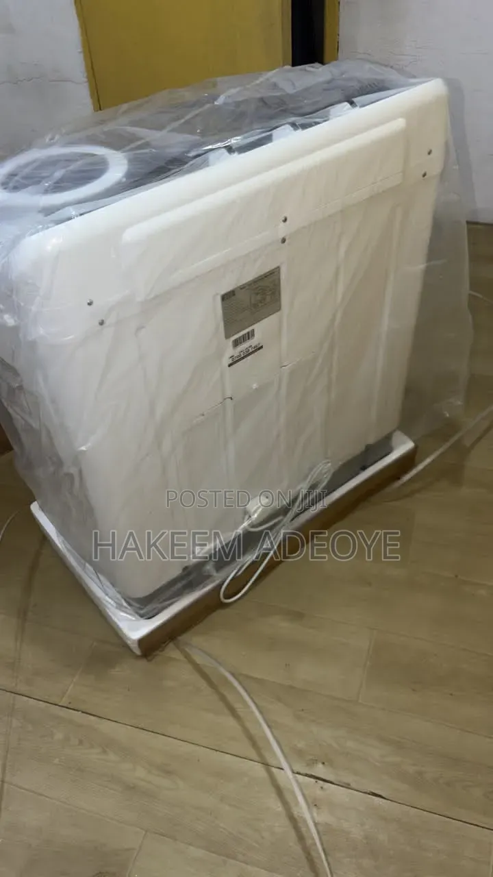 9.5kg TCL Washing Machine