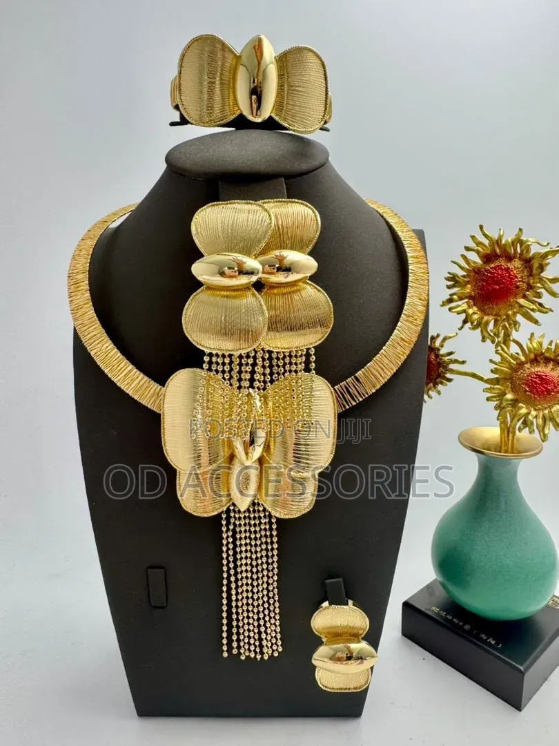 Beautiful Costume Set