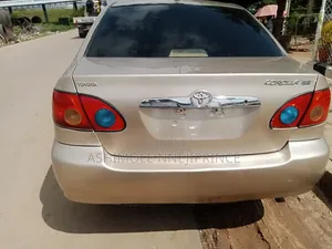 Toyota Corolla 1.4 VVT-i 2006 Gold