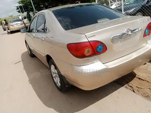Toyota Corolla 1.4 VVT-i 2006 Gold
