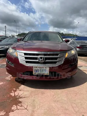Honda Crosstour 2013 Red
