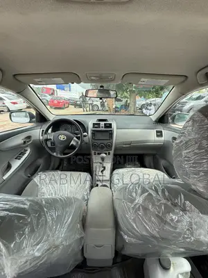 Toyota Corolla 2013 Silver
