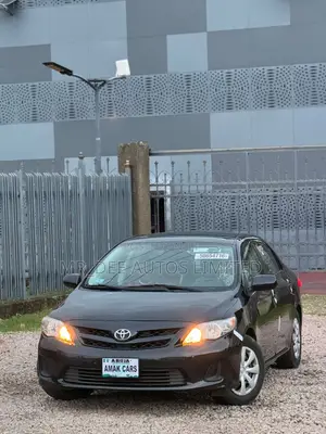 Toyota Corolla 2013 Black