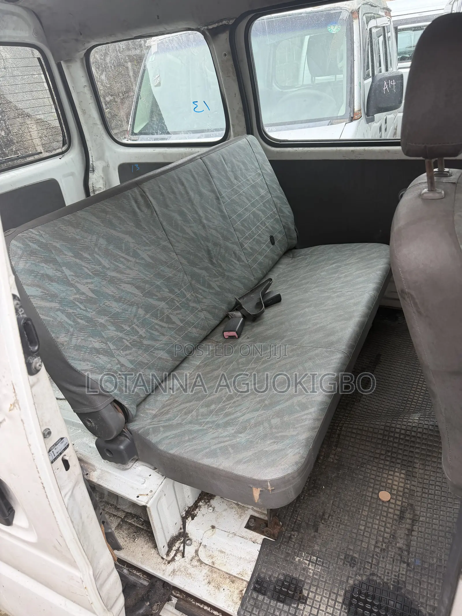 Suzuki APV Minibus 2009 White