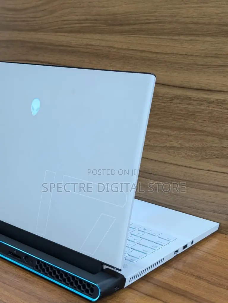 Laptop Dell 32GB Intel Core i7 SSD 2T