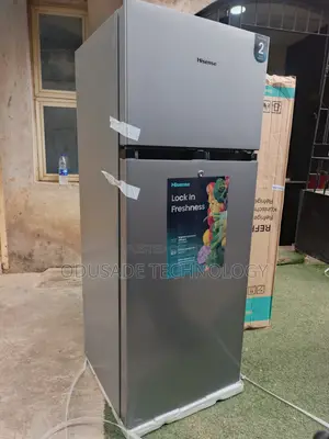 New Hisense 205L Fridge Freezer – Stylish Double Door Design