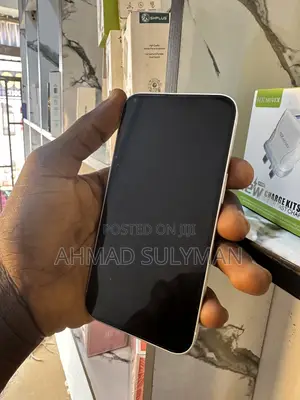 Apple iPhone 13 128 GB White
