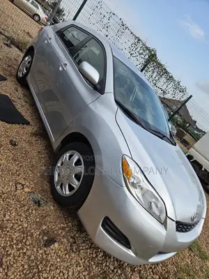 Toyota Matrix S Hatchback AWD (2.4L 4cyl 4A) 2010 Silver
