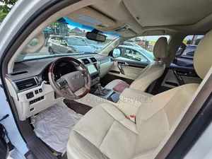 Lexus GX 460 Base 2016 White