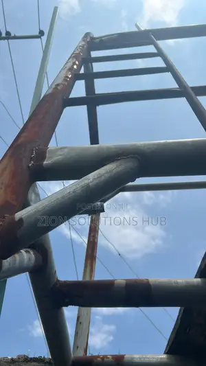 Heavy-Duty Steel Water Tank Tower / Scaffolding for Sale – Negotiable!