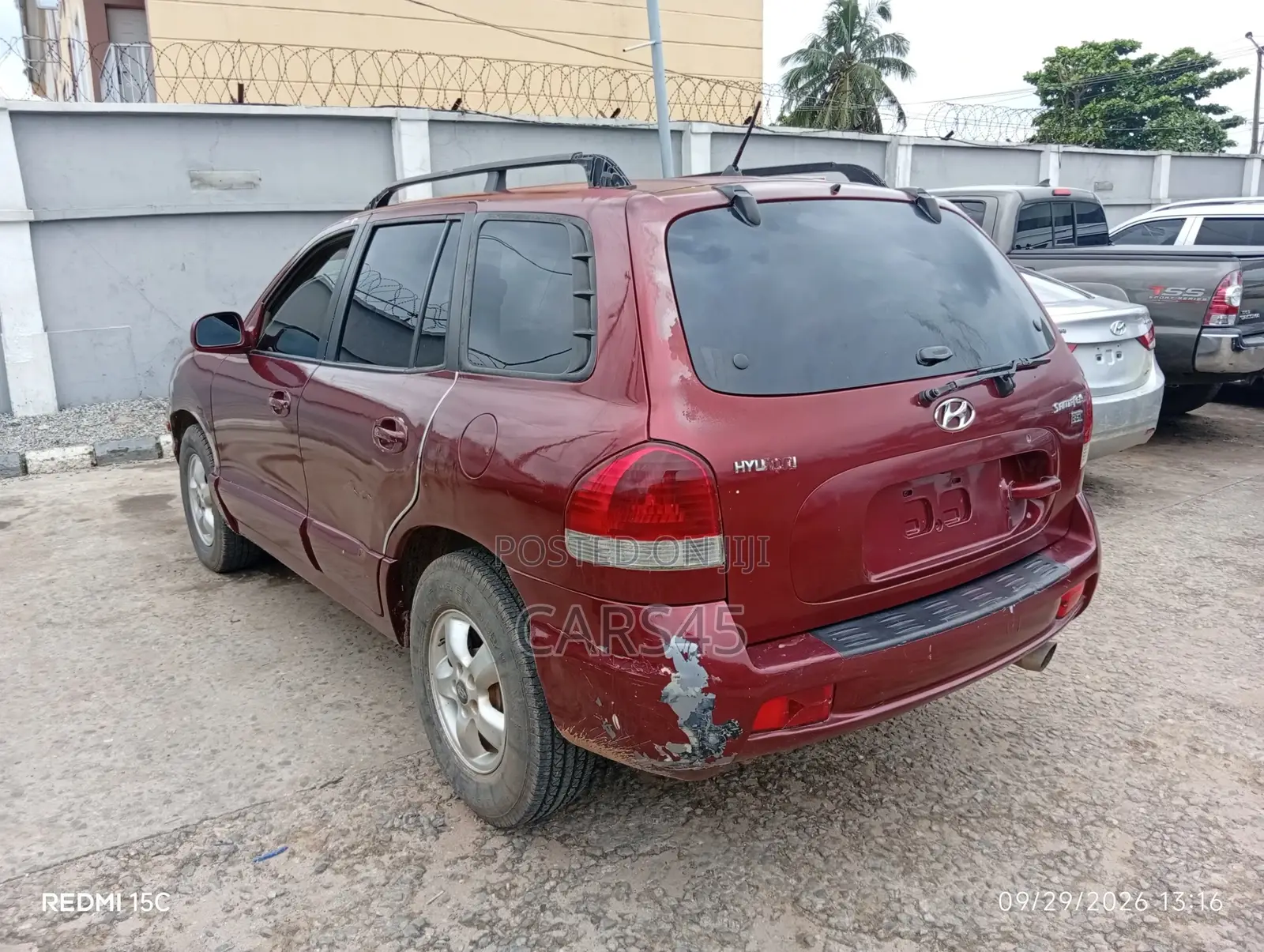 Hyundai Santa Fe 2006 Red