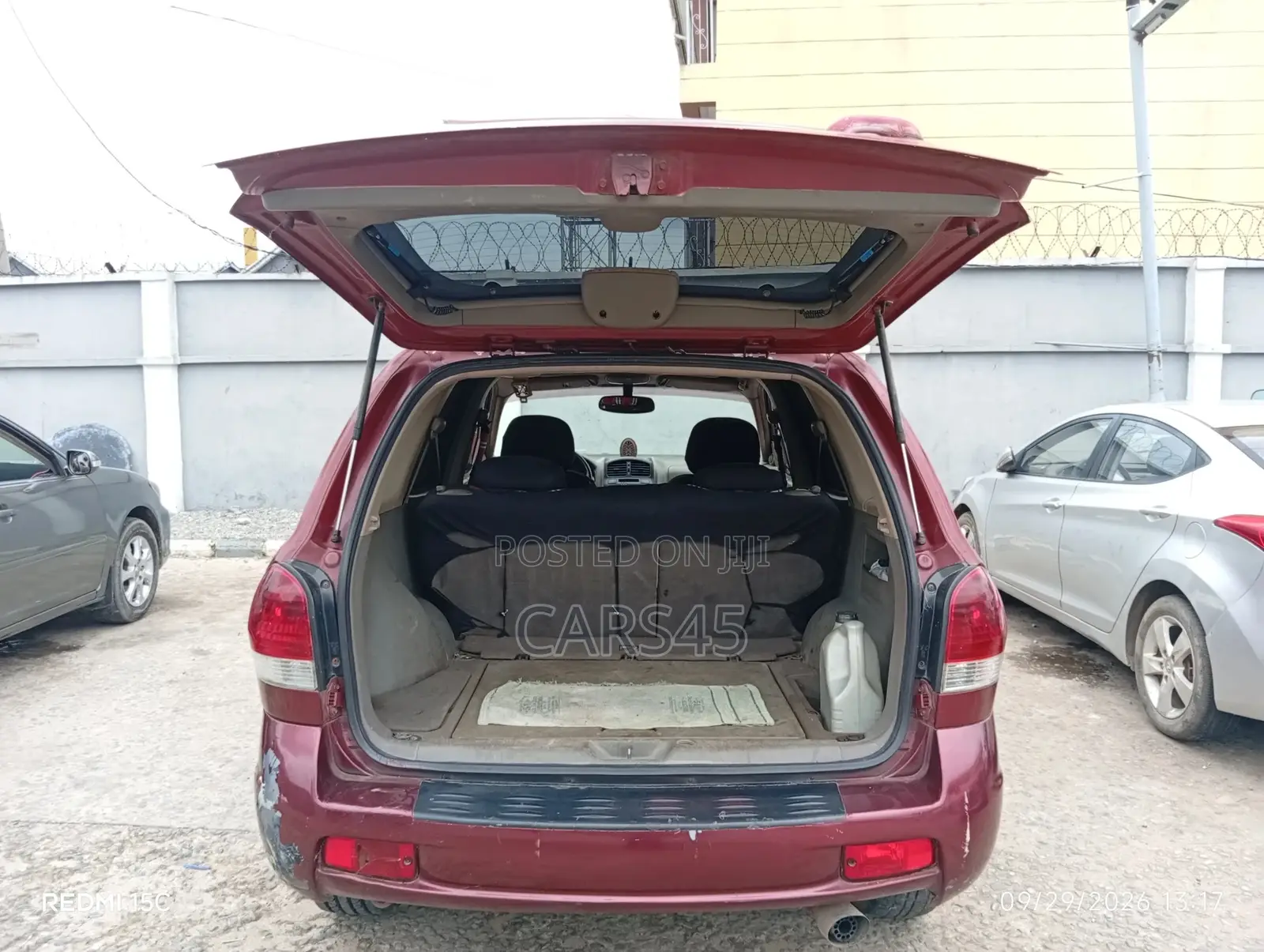 Hyundai Santa Fe 2006 Red