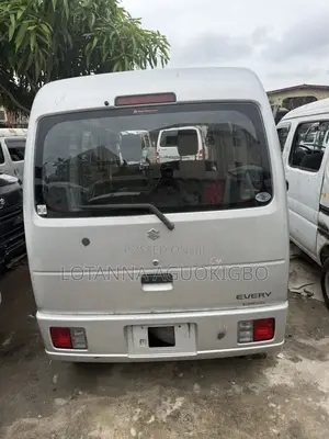 Suzuki APV Minibus 2012 Brown