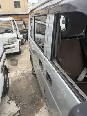 Suzuki APV Minibus 2012 Brown