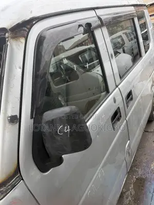 Suzuki APV Minibus 2012 Brown