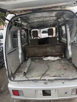 Suzuki APV Minibus 2012 Brown