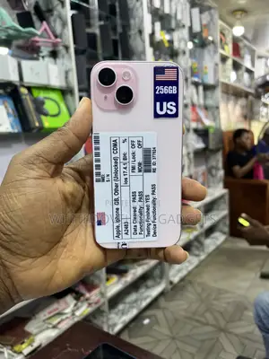 Apple iPhone 15 256 GB Pink