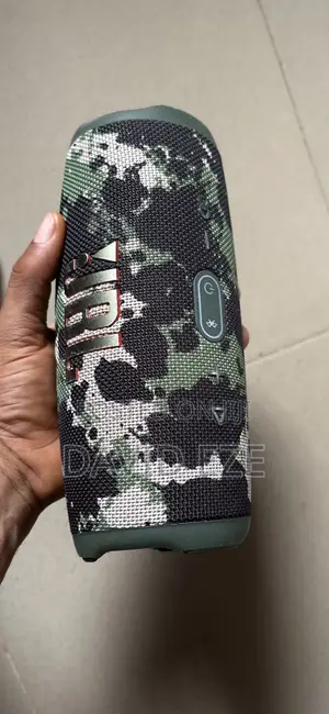JBL Charge 5 Bluetooth Speaker