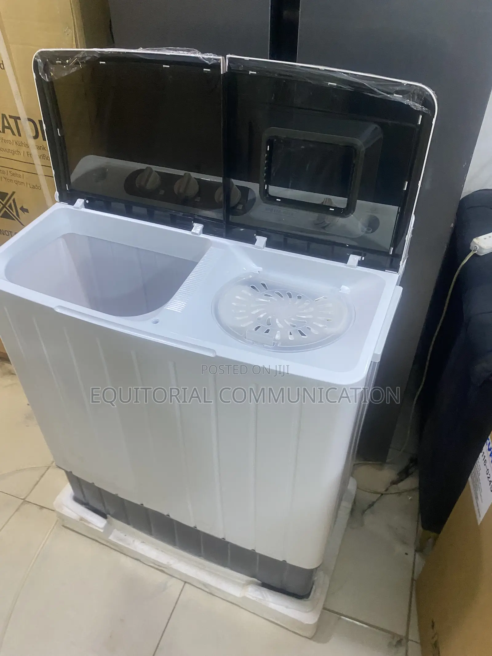 SKYRUN SPB116-024S 11KG Home Laundry Machine