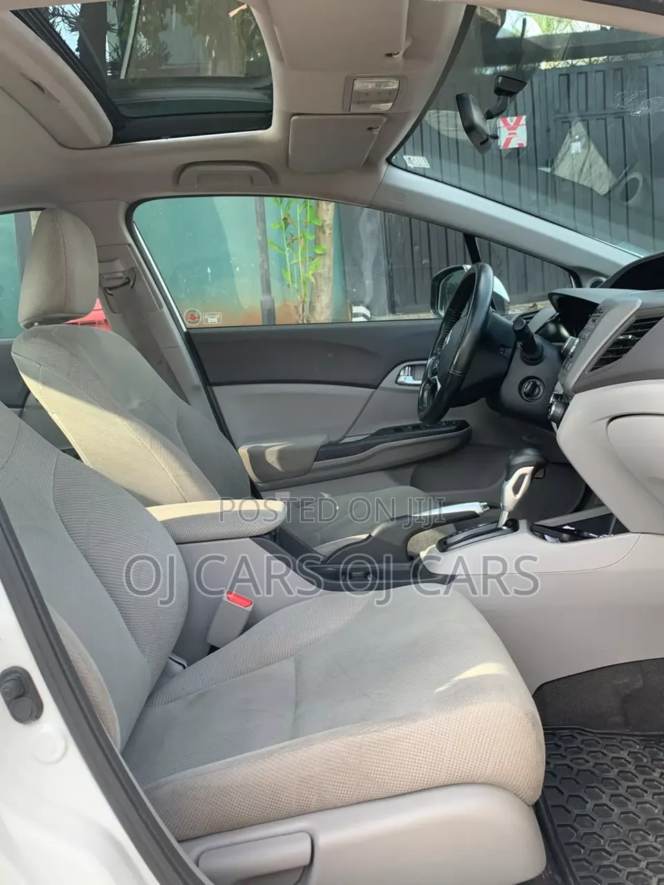 Honda Civic 2013 White