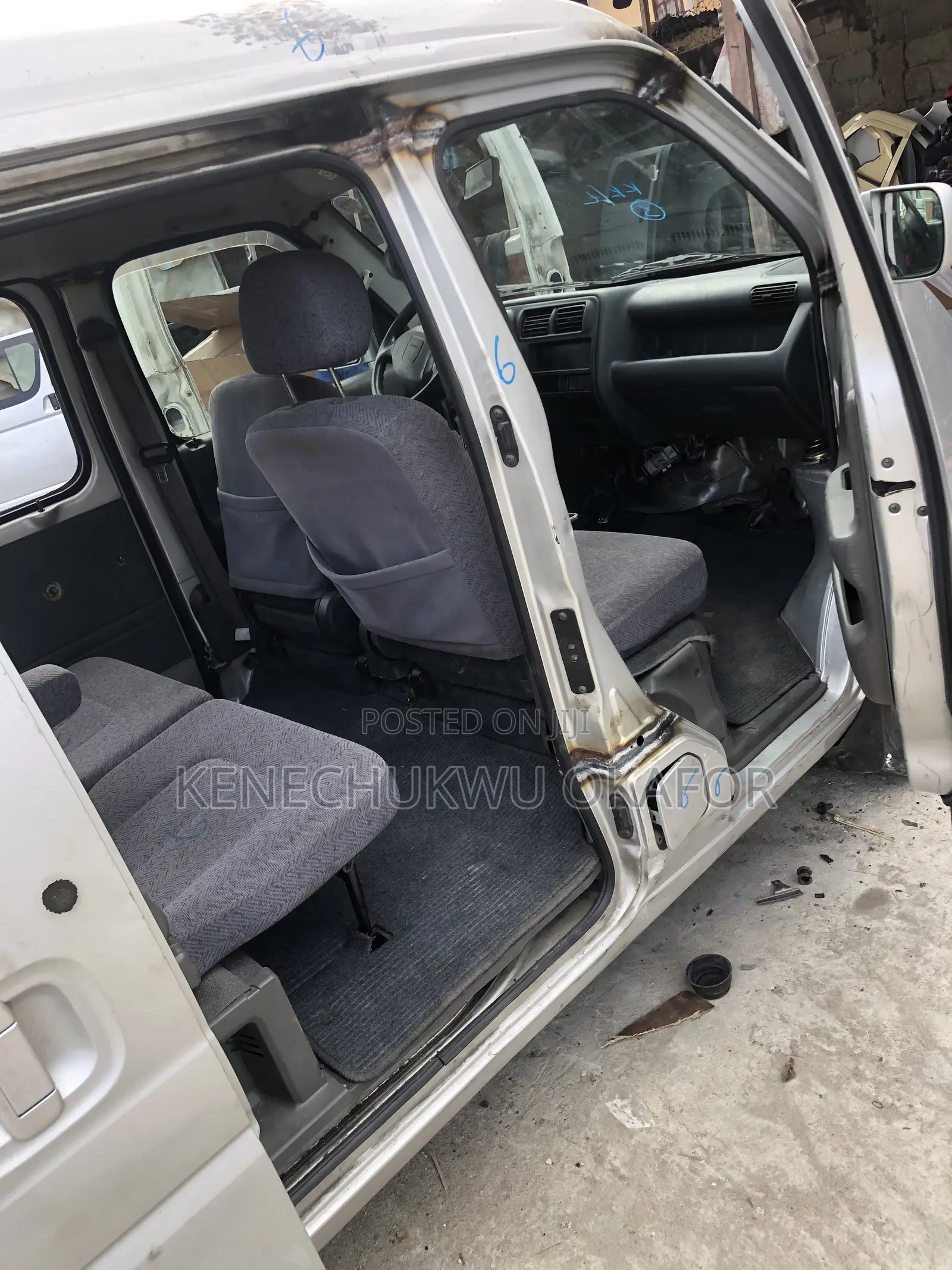 Suzuki APV Minibus 2008 Grey