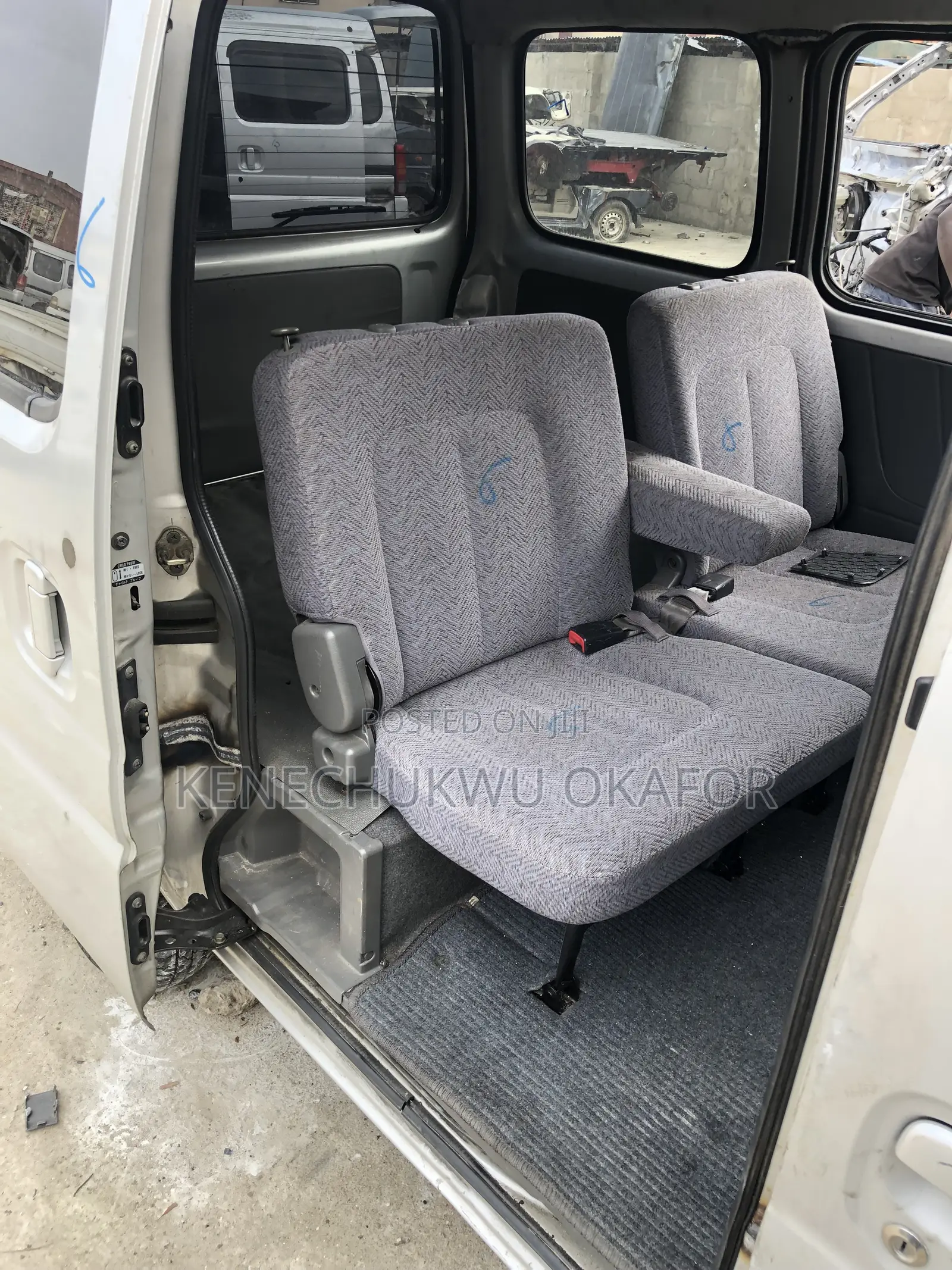 Suzuki APV Minibus 2008 Grey