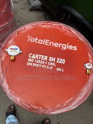 Drum of Totalenergies SH 220 Synthetic Gear Oil