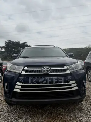 Toyota Highlander 2015 Blue