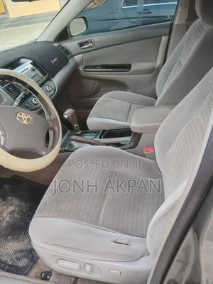 Toyota Camry 2006 Gray