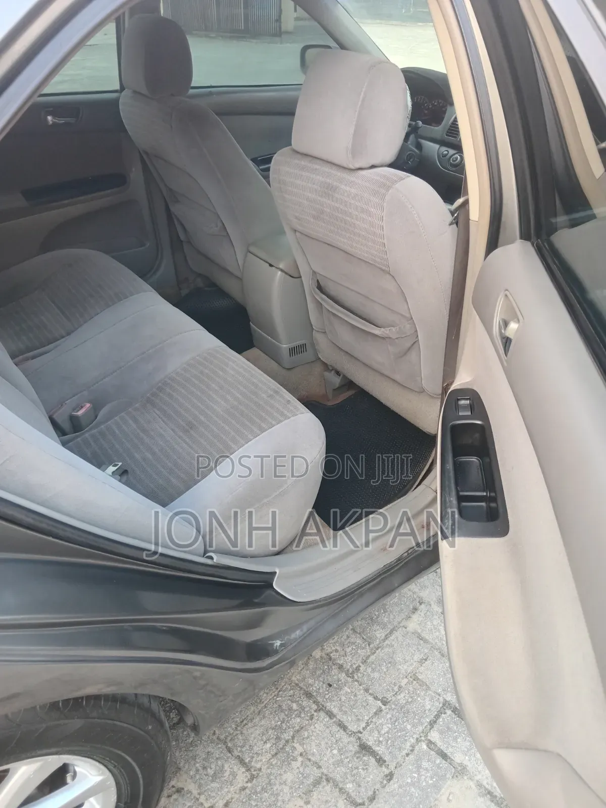 Toyota Camry 2006 Gray