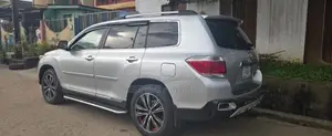 Toyota Highlander Limited 2011 Silver