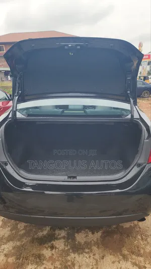 Toyota Corolla 2016 Black