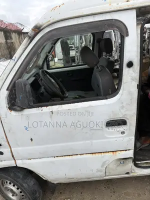 Suzuki Every 2006 White
