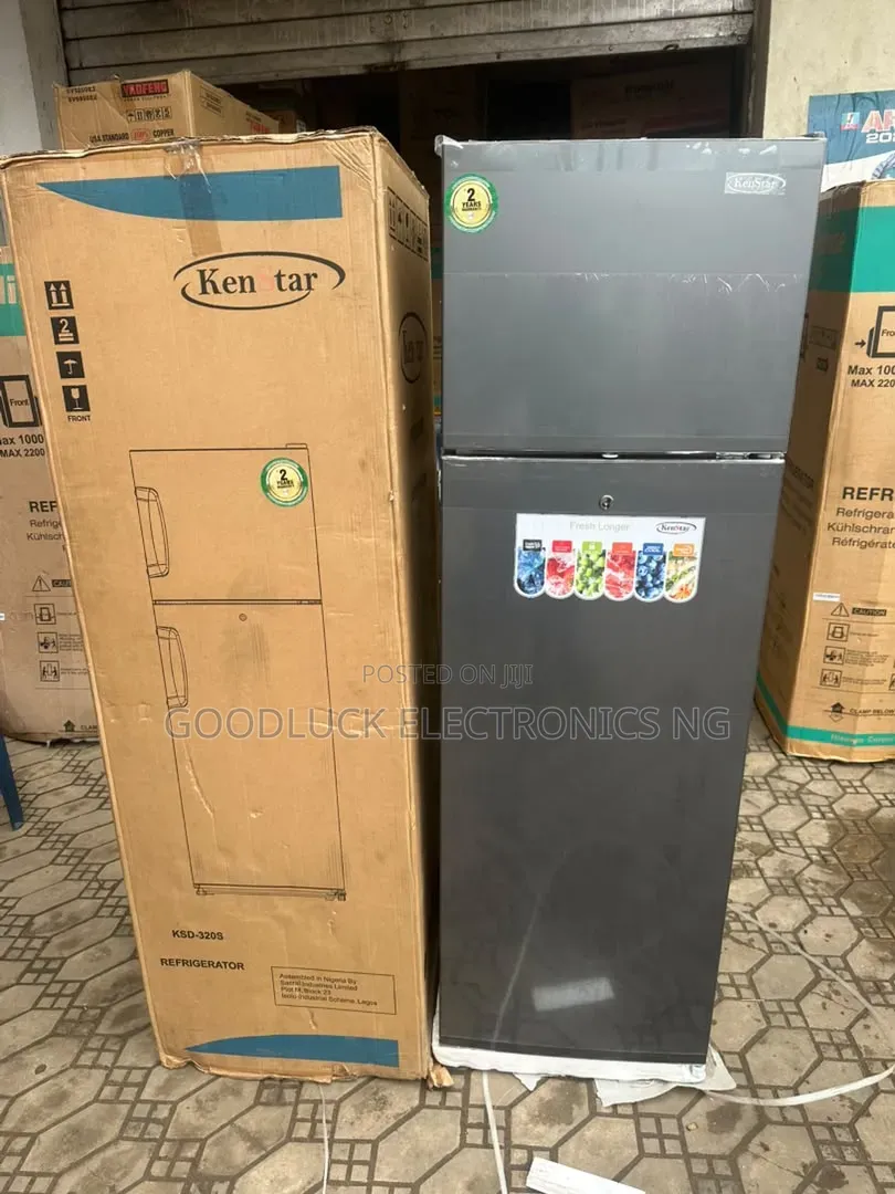Model 320-S Top Freezer With Reversible Doors