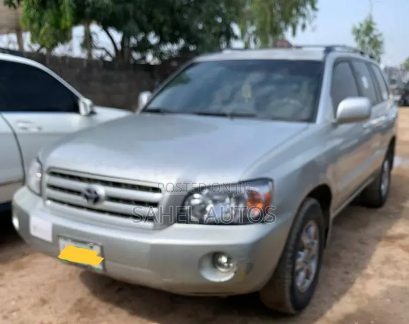 Toyota Highlander 4x4 2005 Silver