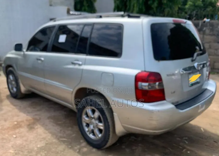 Toyota Highlander 4x4 2005 Silver