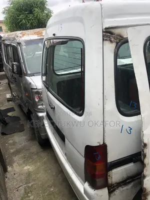 Suzuki APV Minibus 2008 White