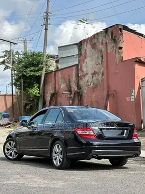 Mercedes-Benz C300 2009 Black