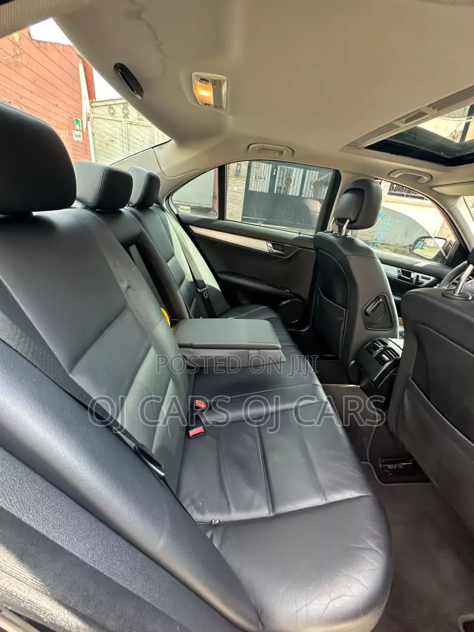 Mercedes-Benz C300 2009 Black