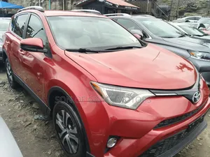 Toyota RAV4 2016 Red
