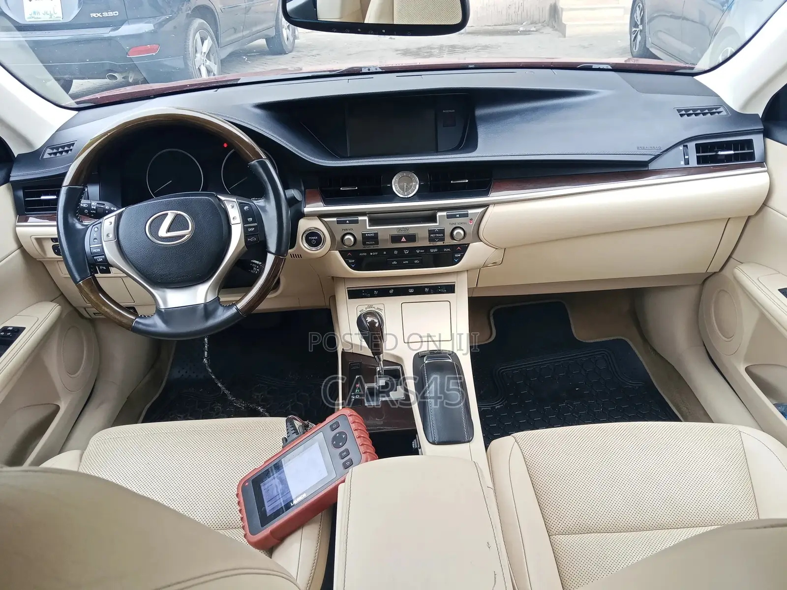 Lexus ES 2013 Red