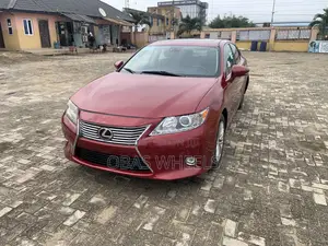 Lexus ES 350 FWD 2014 Red